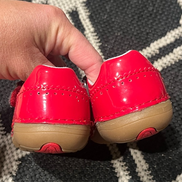 NWOT Stride Rite Soft Motion Baby Amalie Red Leather Mary Jane Shoes Walker - Picture 4 of 6